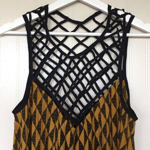 Manaola dress size small